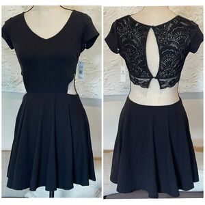 Volcom Womens Time To Dance Dress Black Lace Casual Beach Mini NWT Sz S